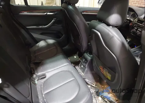 2017 BMW X1 xDrive28I из США, поврежденный, VIN WBXHT3C37H5F70129